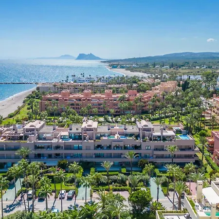 Apartamento Duplex Con Piscina Διαμέρισμα Sotogrande