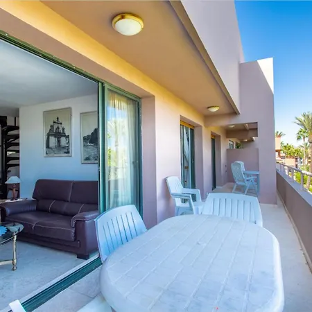 Apartamento Duplex Con Piscina Διαμέρισμα Sotogrande