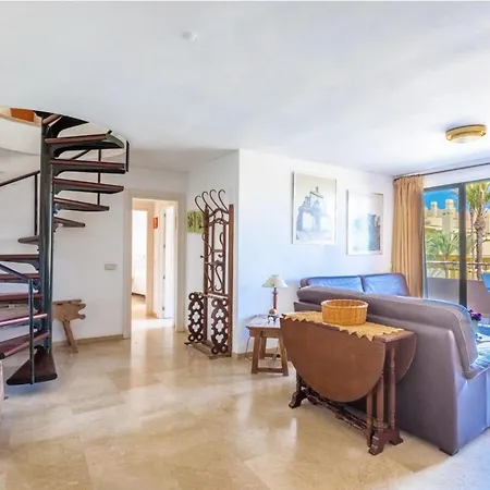 Apartamento Duplex Con Piscina Διαμέρισμα Sotogrande